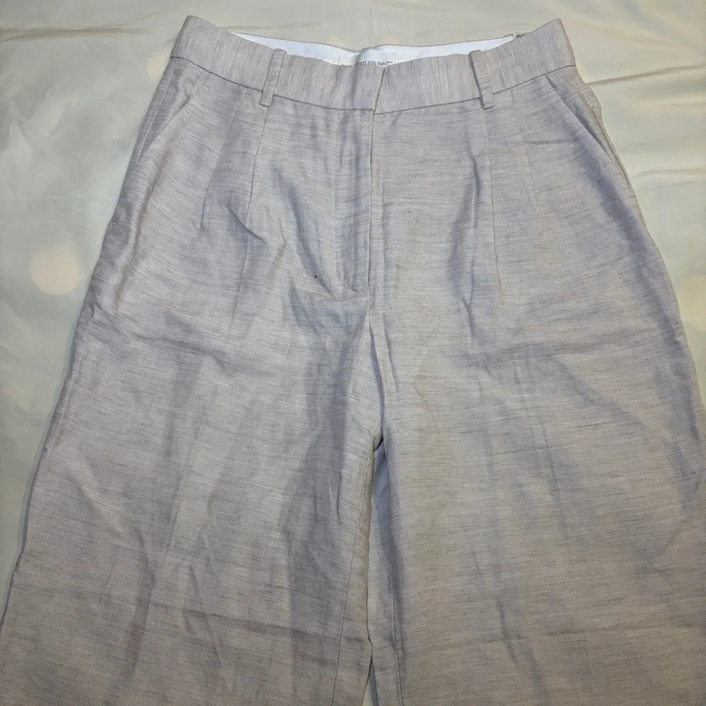 Aritzia- The Effortless Pant CruiseLinen Size 10 Natural Ecru Wide Leg Trousers